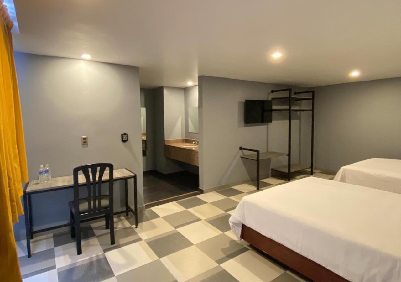 Hotel Estrella De Oriente メキシコシティ エクステリア 写真