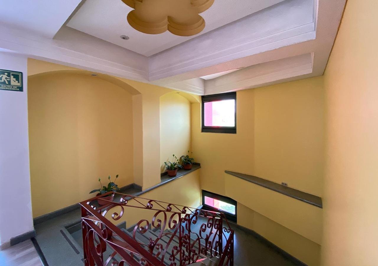 Hotel Estrella De Oriente メキシコシティ エクステリア 写真